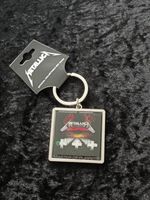 METALLICA - MASTER OF PUPPETS   METAL KEYCHAIN  OFFICIAL BAND MERCH
