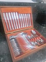 vintage Oneida stainless steel canteen of cutlery