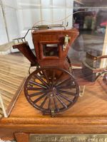 Handmade Hansom Cab Model – Wood & Brass Display Piece