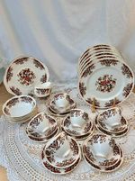 Large Vintage Colclough Royale 8525 Bone China Dinner & Tea Set – 33 Pieces