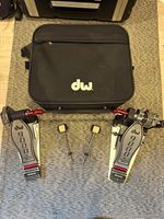 DW 9000 Double Chain Double Bass Drum Pedal w/ Carry Bag & 2 Beaters