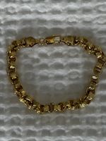 8 Inch gold Bracelet Marked 750 Italy