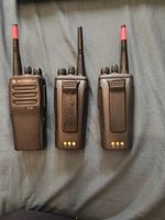 MOTOROLA DP1400 UHF 4 WATT  WALKIE-TALKIE 2 WAY 3 x RADIOS x 3  chargers & cups