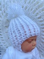Brand New hand made crochet baby hat ,  white with pom pom for New Born