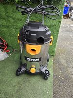 Titan TTB776VAC 1400W 30Ltr  Wet & D Vacuum 220-240V (used Bare Unit  only Once)
