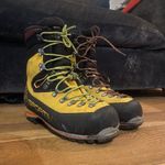 La Sportiva Nepal Cube GTX Men's Mountain Boots Yellow, UK 8