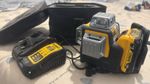 DeWalt DW089LG 12V Green Line 3 x 360 Laser Level Machine Complete Set With Bag