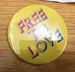 DuranDuran  Autumn tour 2016 Yellow "FREE LOVE" Pin Badge large