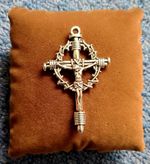Crucifix Cross Cottvott crown of thorns Stainless steel Pendant Jesus UK SELLER 