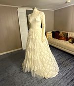 Vintage 1950’s Cream tiered lace and tulle wedding gown button back size 8