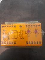 Pilz 774013 PNOZ 2VQ Safety Relay 24V DC 3NO / 1NC / 2NO-t | UK STOCK FAST