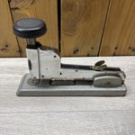 Vintage heavy duty GIANT REXEL MODELL 66 Stapler in working condition 