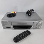 HAAZ HZ-VCRST2 VCR Video Cassette Recorder PAL VHS Player W/ Remote Tested