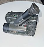 Sony Handycam CCD-TR707E Video Camera PAL Hi8 Camcorder