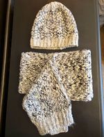 M&S Womens 2pc Knitted Hat & Scarf Set Grey/Black Marled Winter One Size