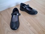 Clarks Girls' Black Glossy Classy Formal School Shoes Size UK 10.5G EU 28.5