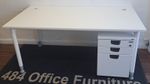 Kinnarps white 1600mm straight manually adjustable straight desks