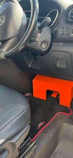 RENAULT TRAFFIC/VAUXHALL VIVARO/NISSAN PRIMASTAR HEAVY DUTY PEDAL LOCK