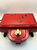 BRUNO 4-Square sandwich toaster Red/ Non-Stick with timer  900W 240V