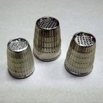 Small Medium Large Cast Metal Sewing Hand Darning Finger BUY 1 2 3 Thimbles  685