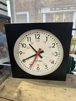 Leitch ADC IS 5112L Clock with Timecode Input and Manual Adjustment - Working
