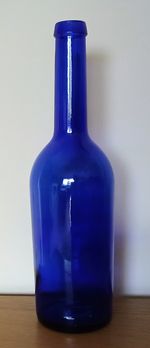 VINTAGE JOHN HARVEY COBALT BLUE GLASS BOTTLE, SPAIN, DES REG NUMBER 115169 VGC