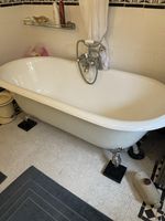 Beautiful Cast Iron Roll Top Bath