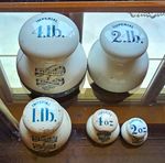 W. & T. Avery Ltd Birmingham Imperial Ceramic Scales Weights Set 4lb-2oz