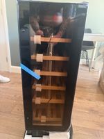 Russell Hobbs RHBI18WC1 18 Wine Fridge