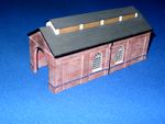 Bachmann Scenecraft 44-007 Red Brick Single Road Engine Shed. Good Condition  A2