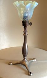 VASELINE GLASS ON BRASS TABLE LAMP