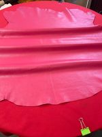 PINKISH RED,LEATHER SKINS,Hides   SY1791