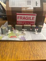 OO Gauge 1:76 Lineside Accessories Grey/White Plastic Huts Signs Pre-built