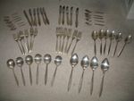 Vintage Canteen of 50 Pieces Oneida Community Serenade Design SP Cutlery