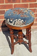 VICTORIAN REVOLVING ADJUSTABLE PIANO STOOL