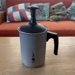 Bialetti Tuttocrema Aluminum Stovetop Cappuccino Milk Frother