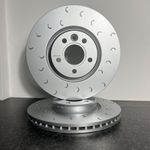 VW Golf MK7 R FRONT C Hook Grooved Brake Discs Pair 340mm