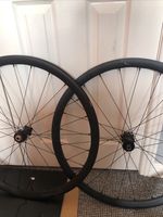 Fulcrum Racing 400 DB Aluminium Tubeless SRAM XDR Used Once