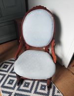 Antique Victorian upholstered walnut Rocking chair. Excellent condition