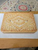 Vintage/retro Custard Cream Biscuit Tin