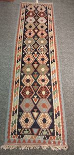 Qashqai Kilim Runner NEW OLD STOCK 9ft 9" x 2ft 10" / 295 x 85cm approx