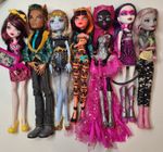 Monster High doll bundle *MULTI LISTING* 7 piece assortments as seen in pictures