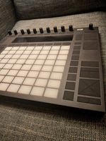 Ableton Push 2 Midi Controller + Decksaver + Desk stand