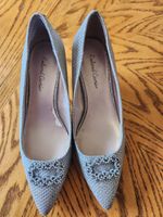 Roland Cartier Women's Silver Shoes Size 4