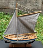 Vintage Wooden Fishing Smack Model Boat EF431 Blue White Handcrafted Maritime