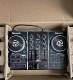 Numark Party Mix Dj Controller With Builtin Light Show