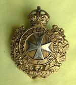 Bi-METAL KING'S OWN MALTA REGIMENT CAP BADGE - D330