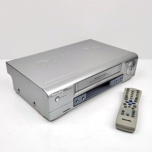 Philips VHS VCR Video Cassette Tape Player & Recorder VR630 with REMOTE CONTROL — image 2