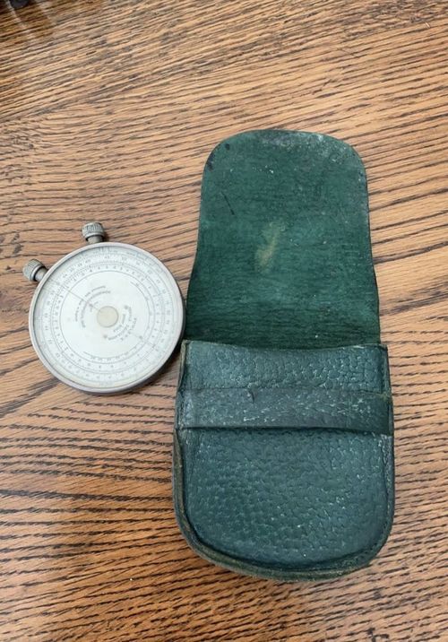 Fowler's Textile Calculator Short Scale Pocket Calculator with Case — image 4