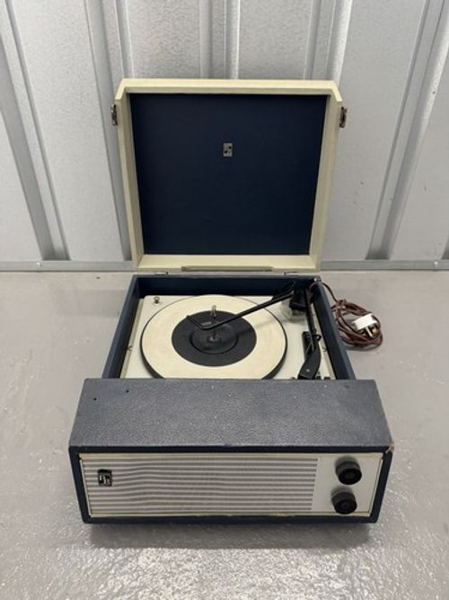 PORTADYNE Turntable Record Player Good Needle Retro Vintage (no Sound) Portable